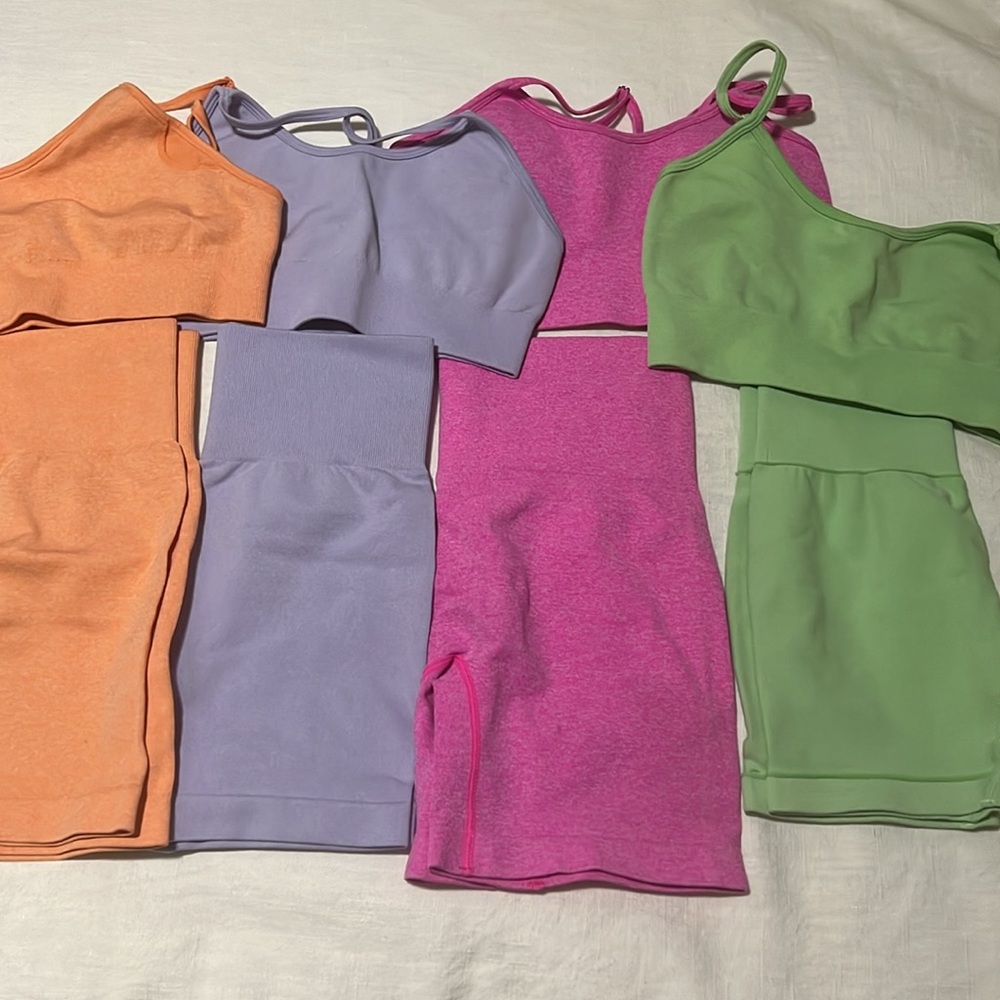 Set of 4 Matching workout sets